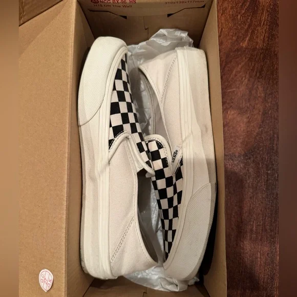 Vans Womens Slip-On Checkerboard Sneakers - Black and Cream - Picture 5 of 6